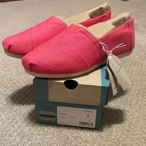 TOMS Women's Bright Pink Espadrilles